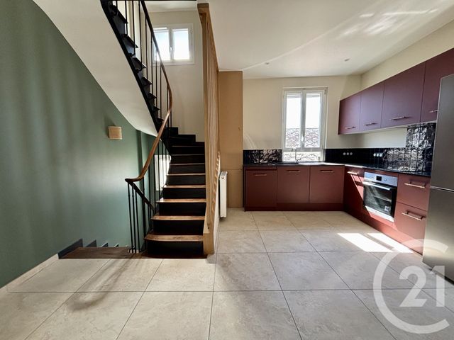 Appartement F4 à louer None