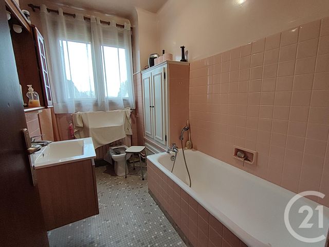 maison à vendre - 5 pièces - 141.0 m2 - LA CHAPELLE LONGUEVILLE - 27 - HAUTE-NORMANDIE - Century 21 Eure & Patrimoine