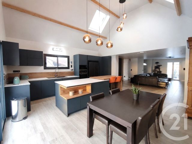 maison à vendre - 7 pièces - 160.0 m2 - LA VILLENEUVE EN CHEVRIE - 78 - ILE-DE-FRANCE - Century 21 Eure & Patrimoine