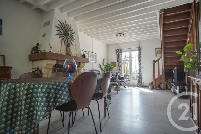 maison à vendre - 5 pièces - 105.0 m2 - GARENNES SUR EURE - 27 - HAUTE-NORMANDIE - Century 21 Eure & Patrimoine